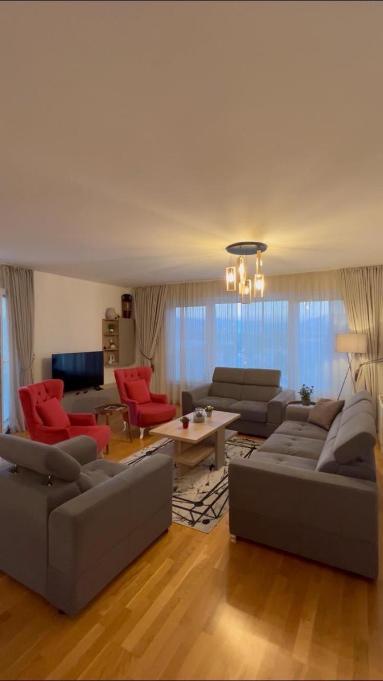 شقة نهر اليجا SJJ Exterior foto
