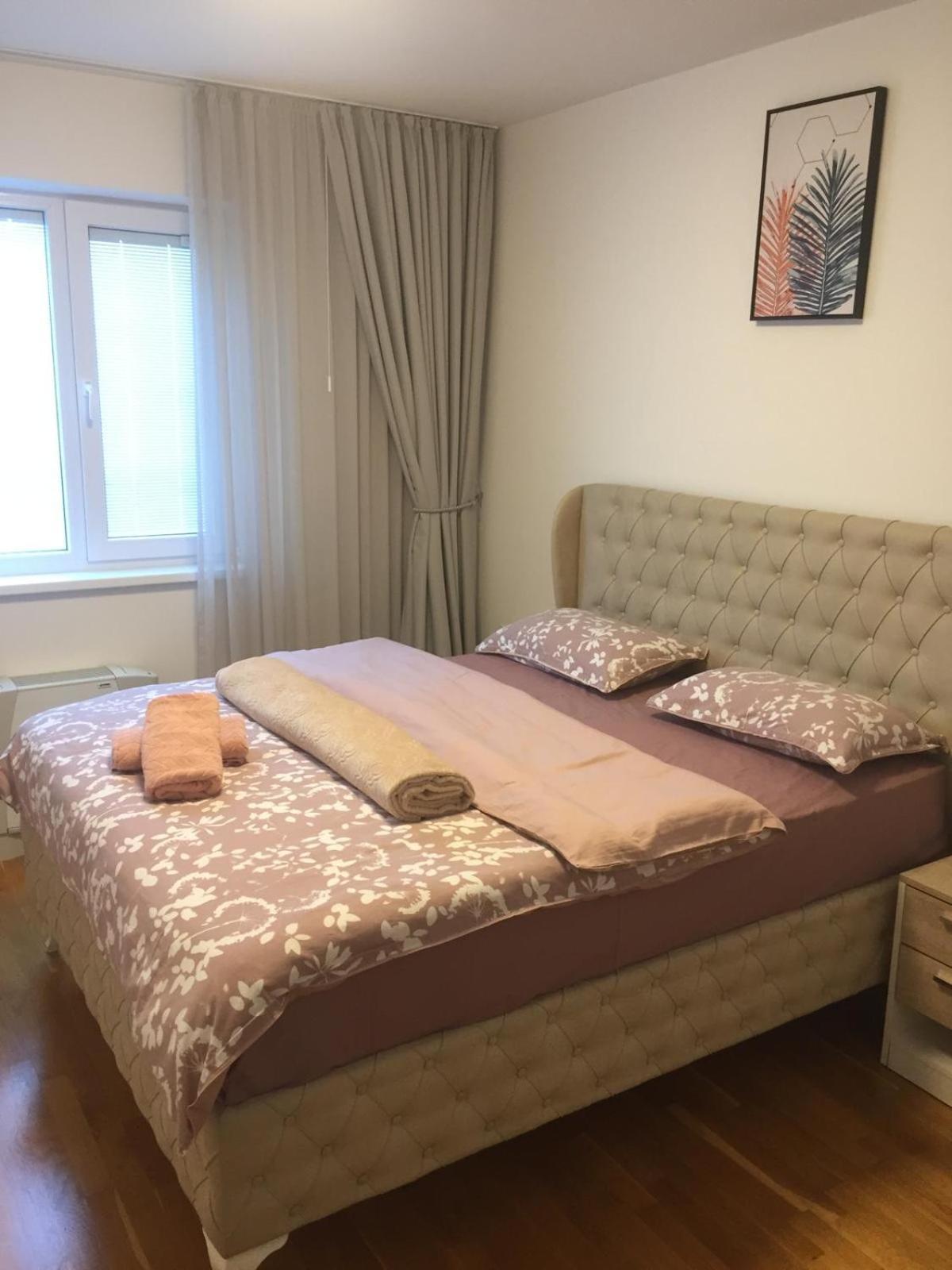 شقة نهر اليجا SJJ Exterior foto